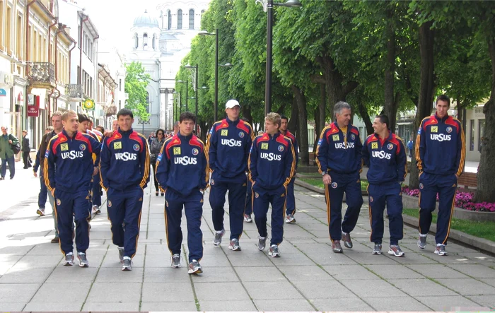 Românii sunt hotărâţi să ajungă la EURO 2012