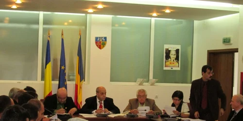 Sindicaliştii din Oltchim şi parlamentarii vâlceni