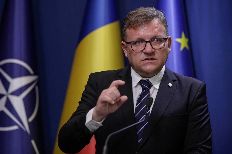 PSD nu va accepta încetarea plafonării adaosului la alimente, spune Marius Budăi. Fostul ministru anunță o iniţiativă legislativă, dacă Bolojan renunță la masură