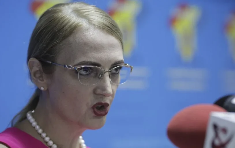 Lia Savonea îi cere lui Ilie Bolojan să renunțe la presiuni asupra judecătorilor CCR, după ce premierul a trimis o scrisoare șefei instanței constituționale