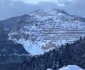 Cariera de la Lespei, îmbrăcată în straie albe. FOTO Hotel Peștera