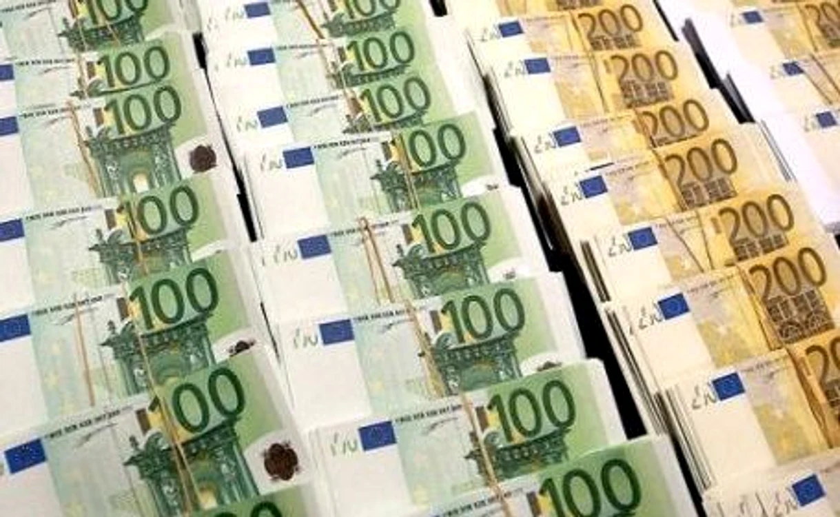 Milionarii vor trebui să plătească o taxă pe avere