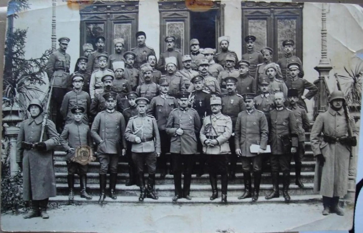 Comandanții care au semnat armistițiul de la Focșani FOTO: Arhivele Naționale