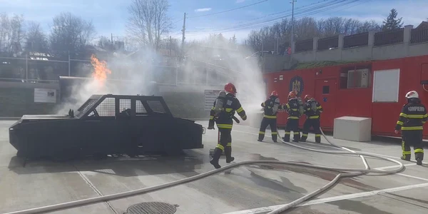 intervenție pompieri 3 png