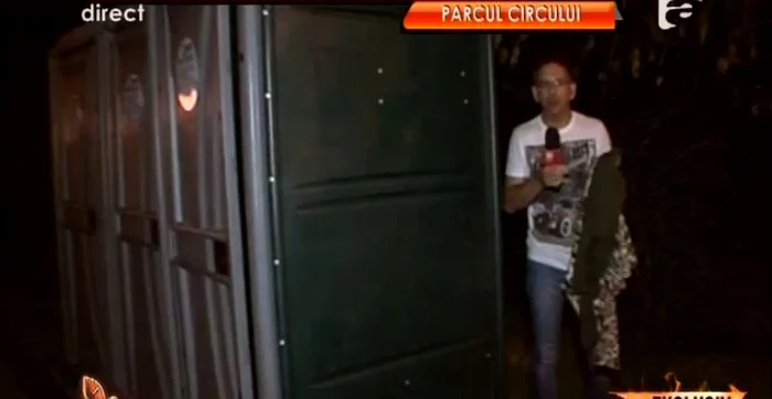 Ioana Tufar s-a schimbat într-o toaletă publică şi a lăsat hainele în urmă. (captură Antena 1)