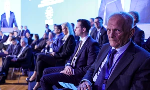 Consiliul Național al PNL pentru validarea lui Crin Antonescu în rolul de candidat al alianței PSD-PNL-UDMR-Minorități la alegerile prezidențiale din mai 2025, desfășurat la Palatul Parlamentului, în București. FOTO Inquam Photos / Octav Ganea