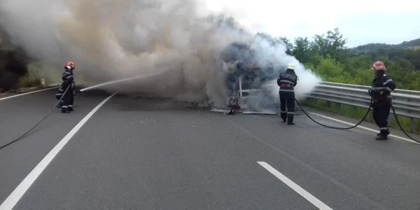incendiu sosea