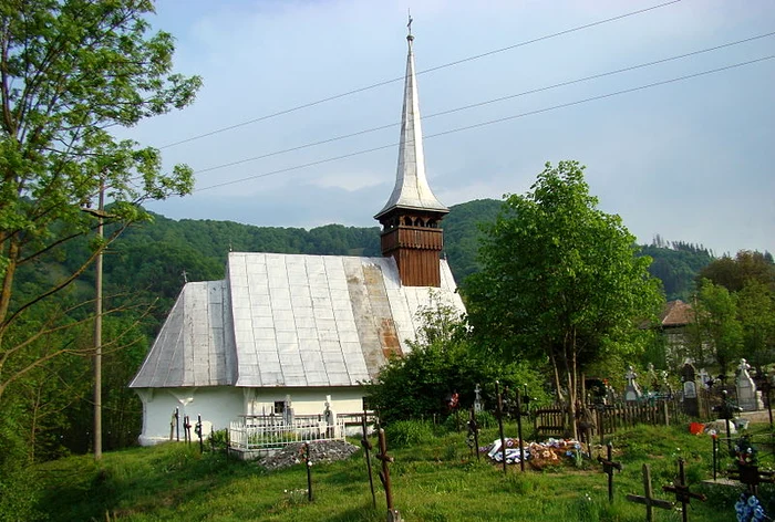 Biserica de lemn din Sartăș FOTO Florin Mircea Țețcu