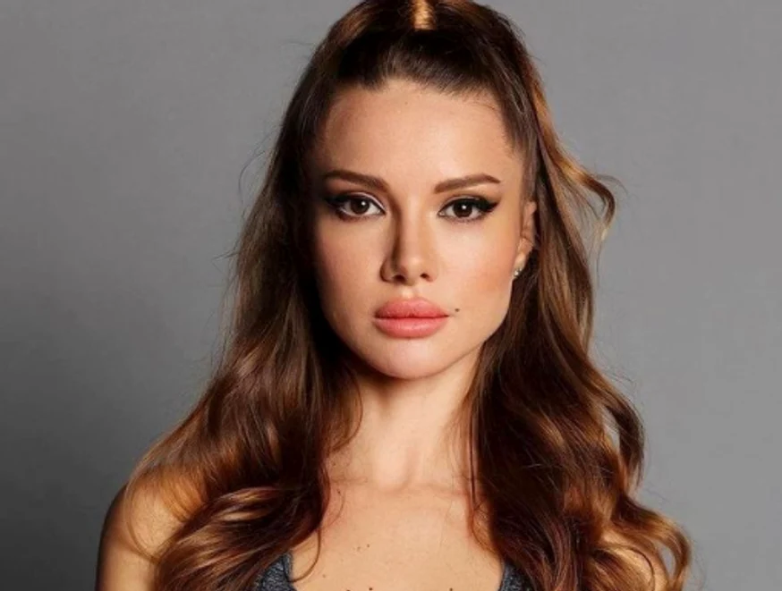 Otilia a revenit în țară, după eliminarea de la Survivor Foto: Instagram