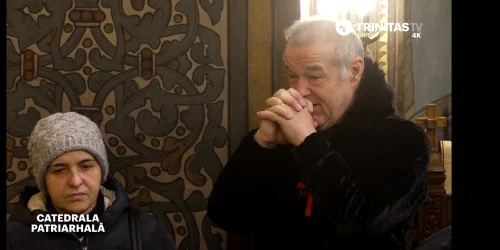 Gigi Becali a plâns în biserică. Captură Trinitas TV