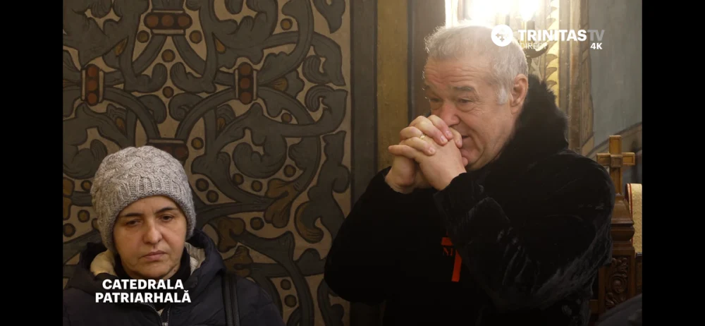 Fugit din spital, direct la biserică. Gigi Becali, în genunchi la slujba de vineri, la 24 de ore după operația la cervicală. „Mă ridic duhovnicește”