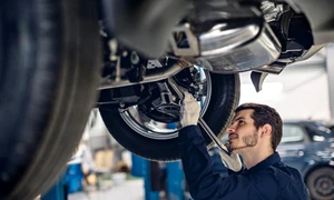 mecanic auto adobestock jpg