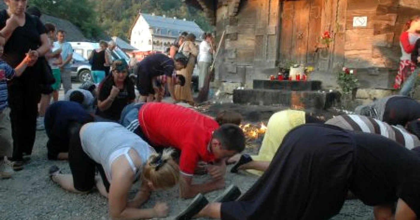Cluj:  Mănăstirea Nicula, păzită de jandarmi