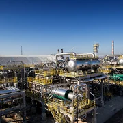 Rafinăria Lukoil Neftohim Burgas din Bulgaria jpg