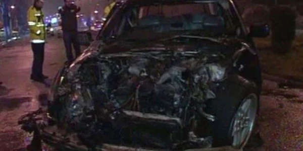 Maşina a ars în proporţie de 85 la sută