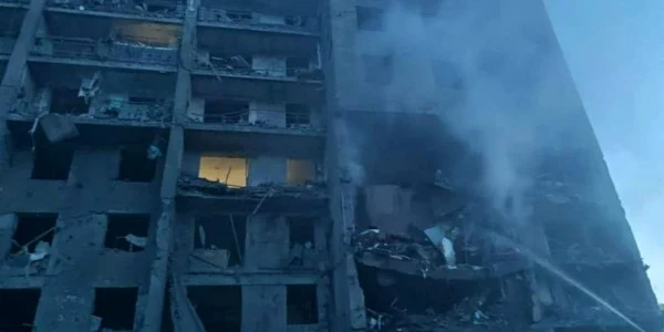 Bloc din Odesa bombardat de rusi / foto Twitter