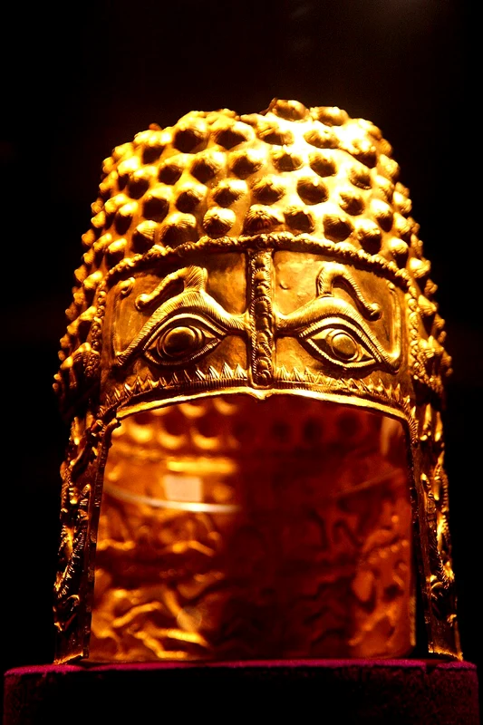 Coiful regal de la Coțofenești Wikipedia (3) jpg
