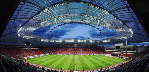 Stadionul celor de la Bayer Leverkusen a fost scena unui moment amuzant și confuzFoto: Getty