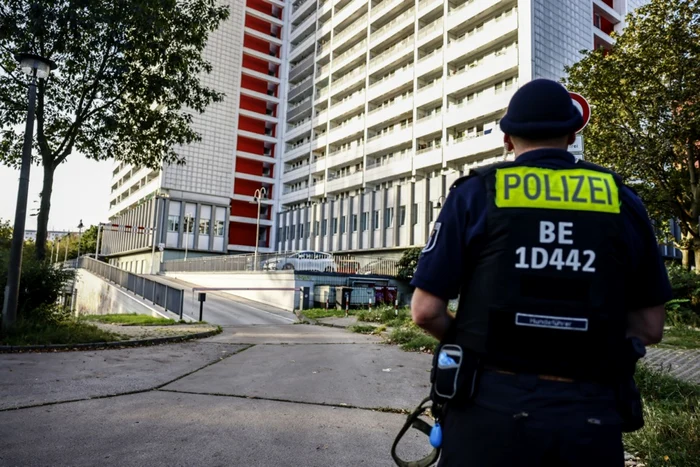 Bloc din Berlin vizat de raidurile anti-Hammerskins FOTO EPA-EFE