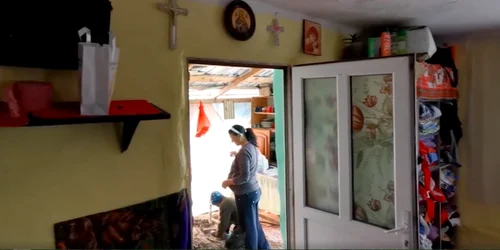 Familie Zimţea cu 8 copii din Lespezi Dobromir Constanţa Sursa Facebook Europa Press Ro