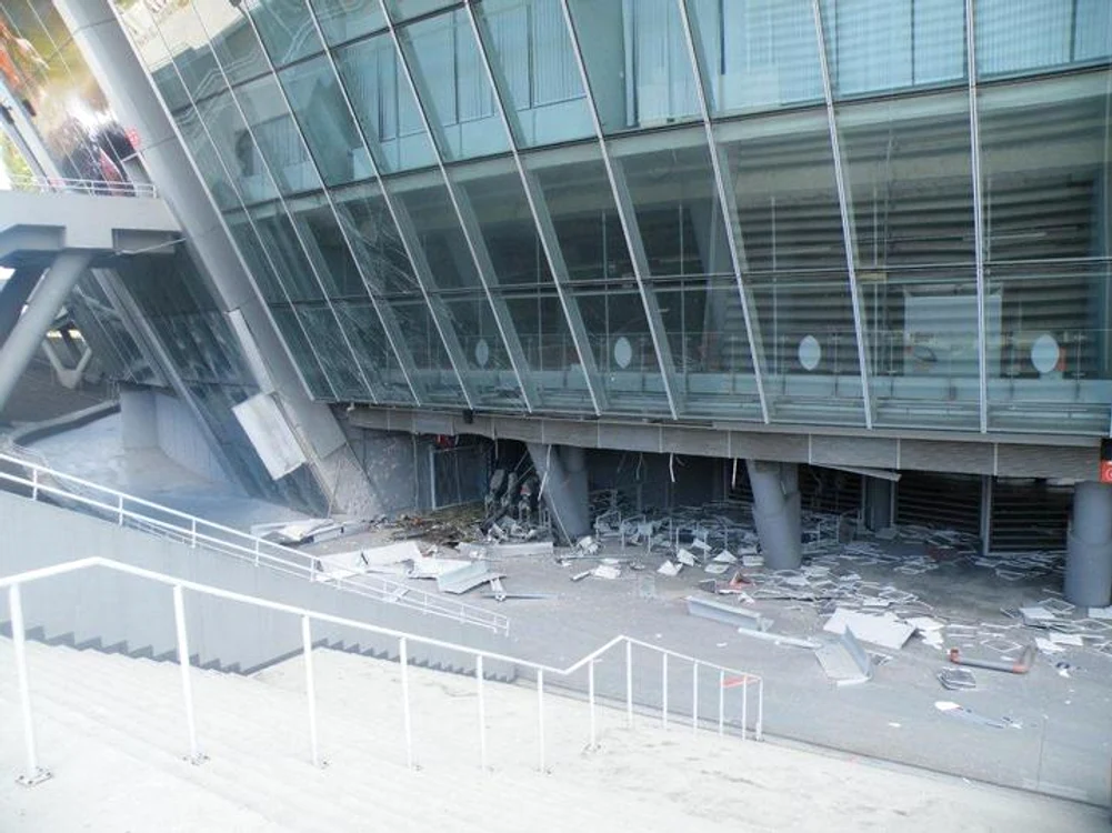 Suprafaţa totală pe care este construit stadionul este de 45.000 de kilometri pătraţi