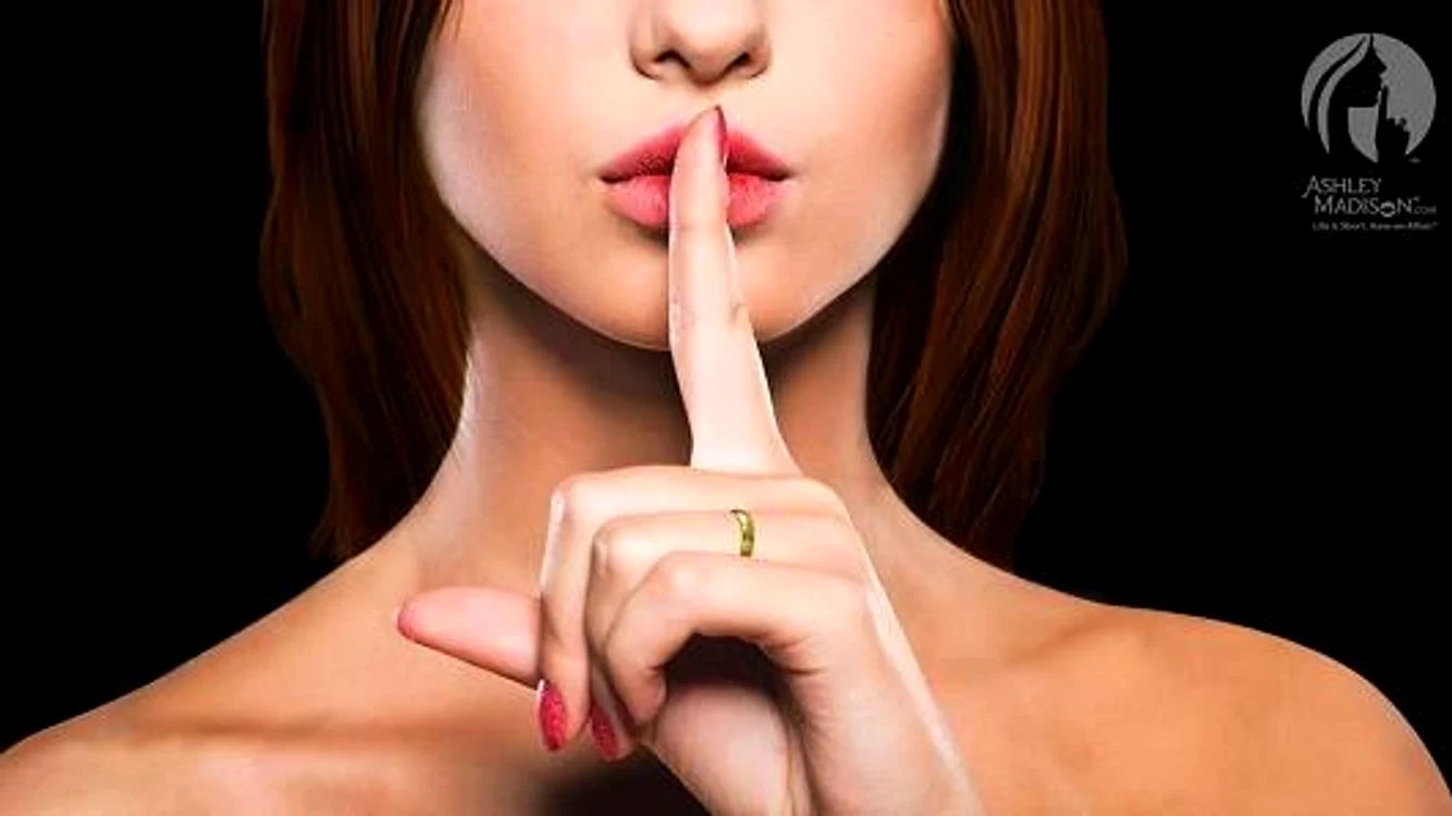 
    Site-uri pentru aventuri extraconjugale: Platforma Ashley Madison a fost spartă de hackerifoto: Arhiva Personală  