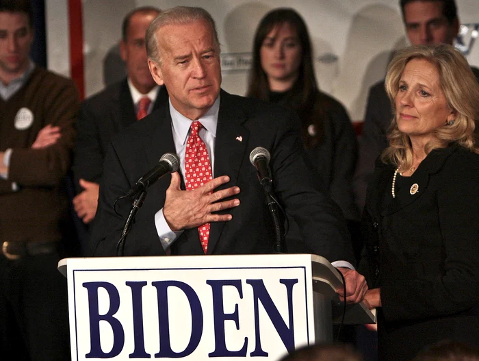 Joe Biden şi soţia