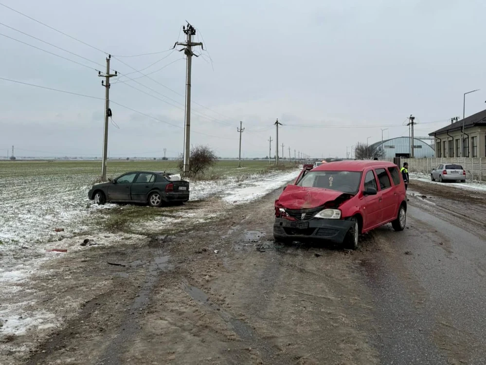 Unul dintre șoferi nu ar fi adaptat viteza și a pătruns pe contrasens FOTO: IPJ Olt