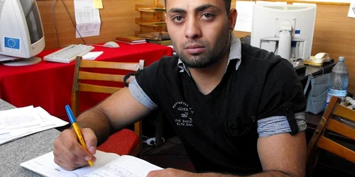 Costel Ilie a absolvit cursurile de frizer în închisoare