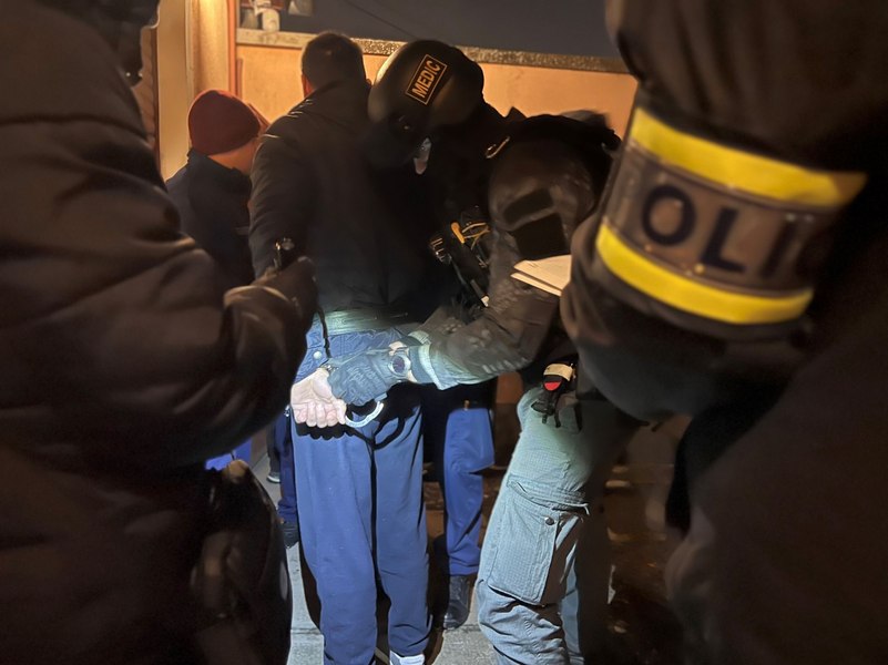 Tentativă de lovitură de stat eşuată în Ungaria? Poliţia maghiară anunţă reţinerea a trei persoane FOTO VIDEO
