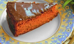 tort de morcovi glazurat 580x400 jpeg