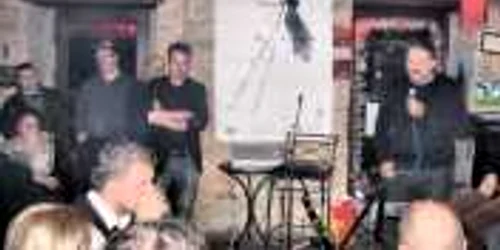 Lansare în Class Cafe