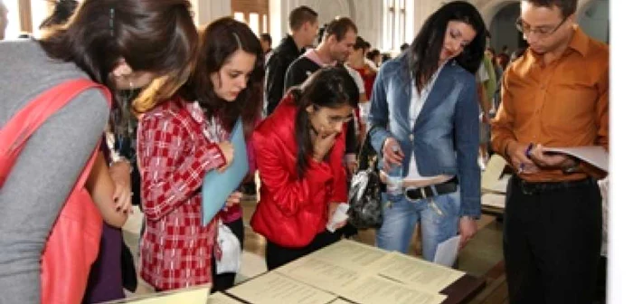 Galaţi: Ofertă săracă pentru absolvenţii cu studii superioare