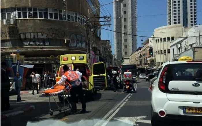 O maşină a intrat în pietoni la Tel Aviv Foto: Twitter