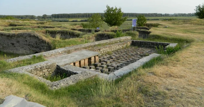 Cetatea Sucidava de la marginea oraşului Corabia va fi redată circuitului turistic (FOTO: Mugurel Manea)