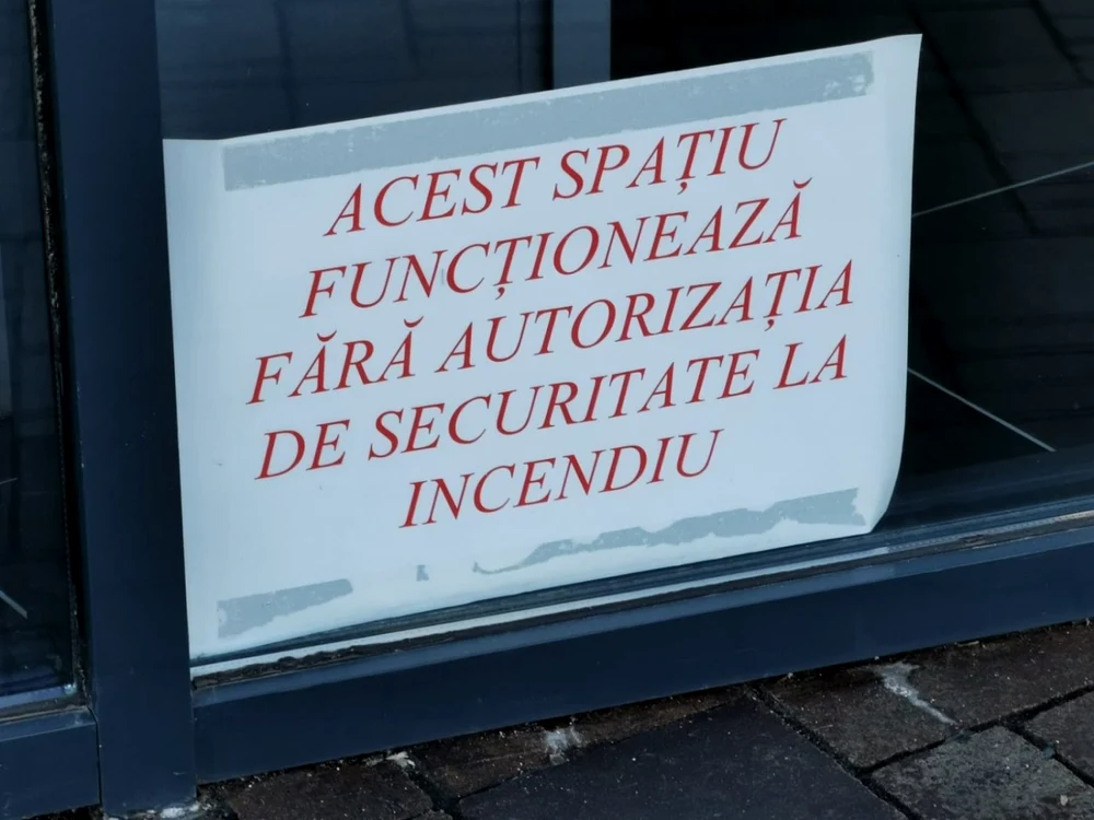 Este prevăzută şi „simplificarea etapei de avizare privind securitatea la incendiu prin stabilirea unui document simplificat la scenariul de securitate la incendiu preliminar  Foto: Mesajul.ro