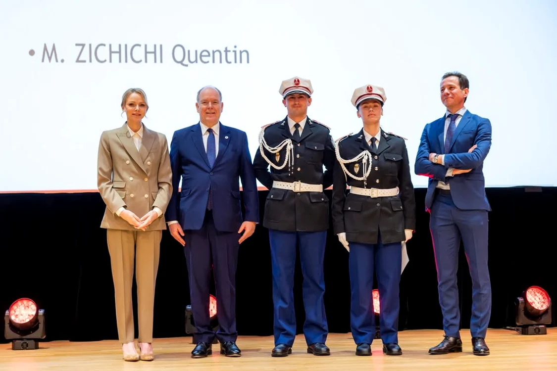 Charlene la Premiile Crucea Roșie (5) jpg