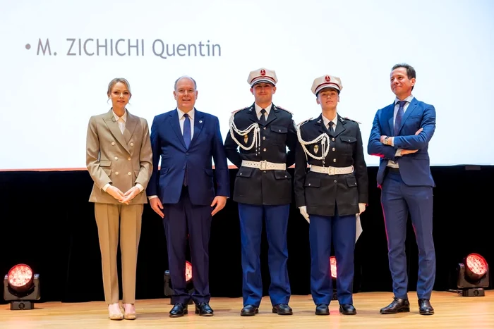 Charlene la Premiile Crucea Roșie (5) jpg