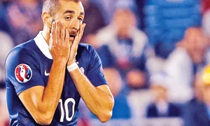 17 benzema gif