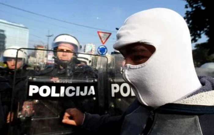 Poliția din Belgrad - arhiva foto