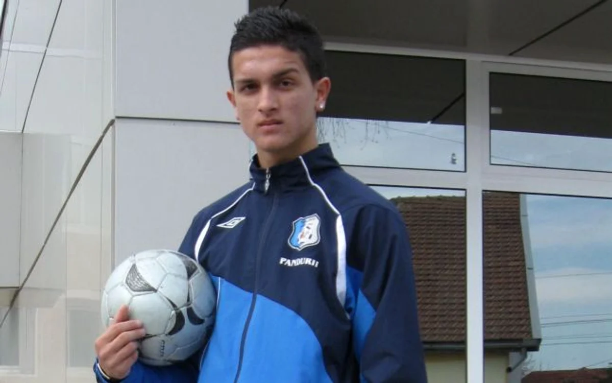 
    daniel octavian unguru  