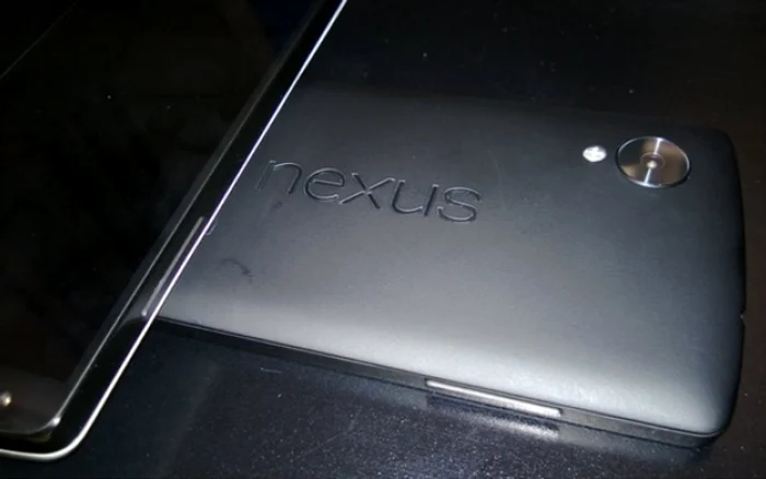 Spatele Nexus 5 apare pe forumul MacRumors