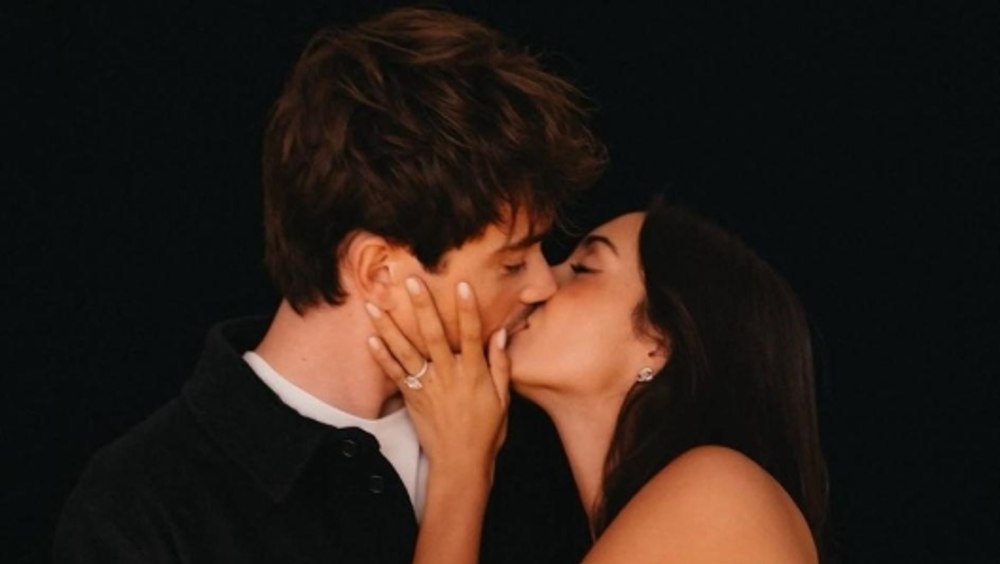 Bat clopotele de nuntă în Formula 1: pilotul Charles Leclerc a apelat la un câine pentru a-și cere iubita în căsătorie