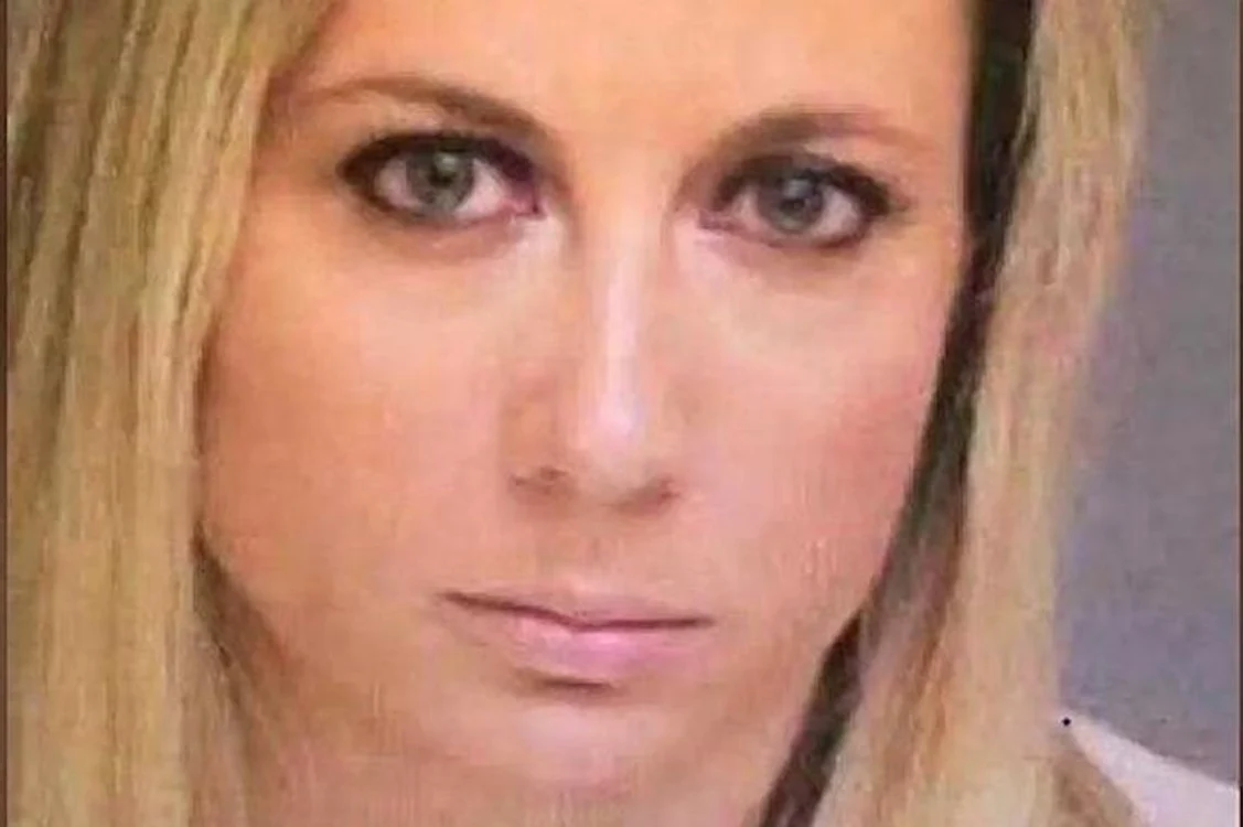 
    Profesoara spune că a recurs la această situație din cauza soțului care nu își îndeplinește îndatoririle de bărbatfoto: Mirror  