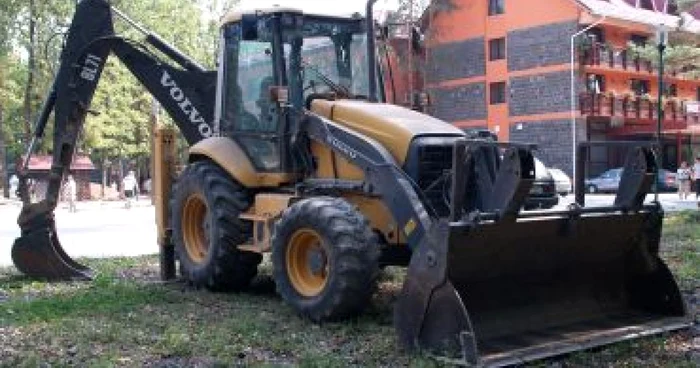 Satu Mare: Utilaje furate din străinătate depistate în localitatea Vama