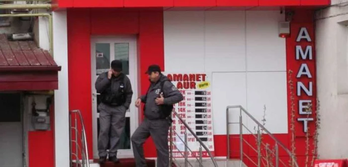 Se caută doi amanetari FOTO Arhivă