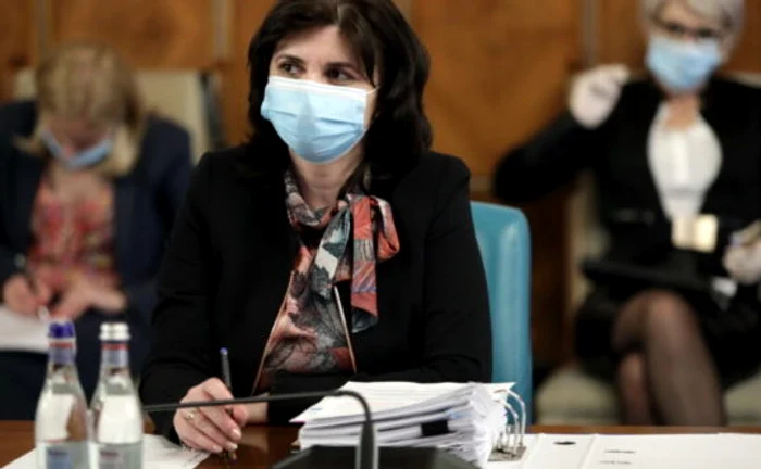 Monica Anisie, ministrul Educației