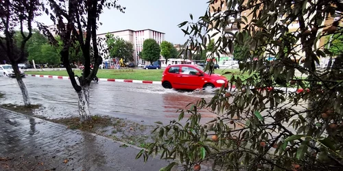 Inundații în Hunedoara, Foto Daniel Guță, ADEVĂRUL (13) jpg