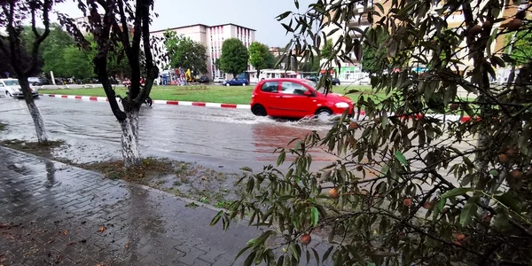 Inundații în Hunedoara, Foto Daniel Guță, ADEVĂRUL (13) jpg