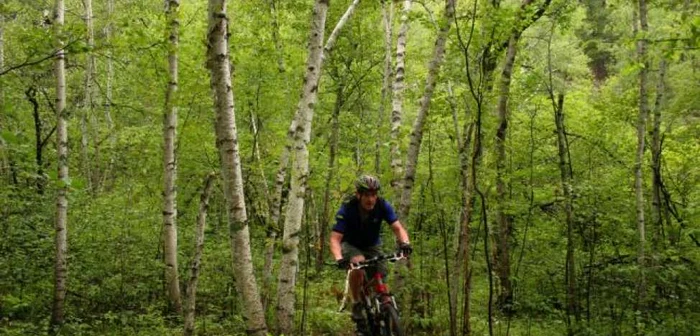 Bicicliştii se pot întrece într-o competiţie oficială